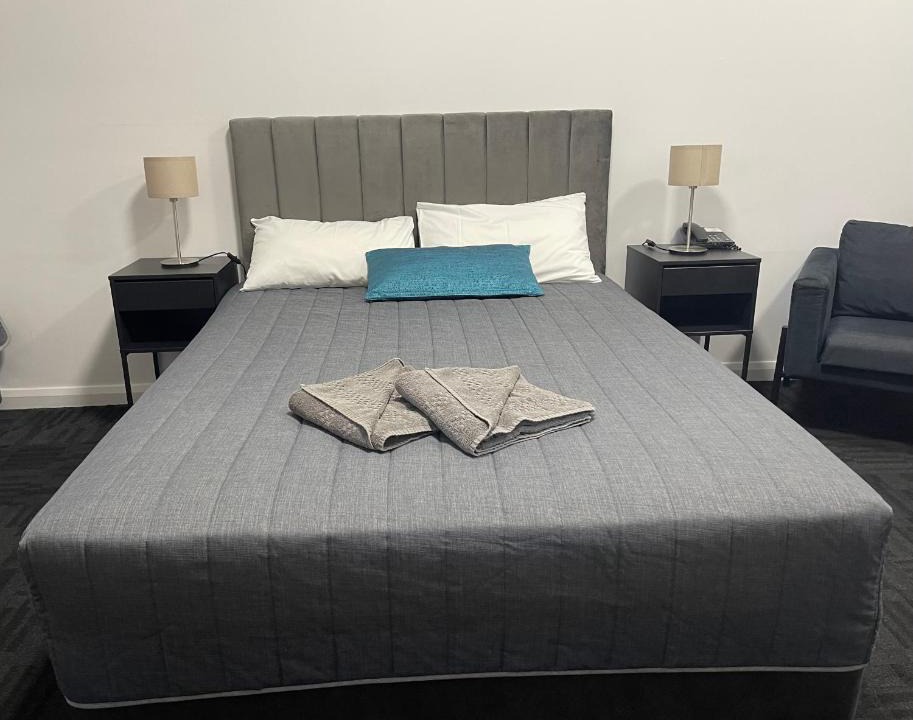 Mile End Hotel | City West Motel