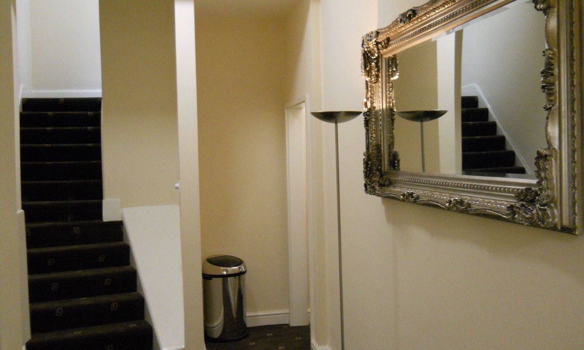 Bromley North House | CityStay Hotel