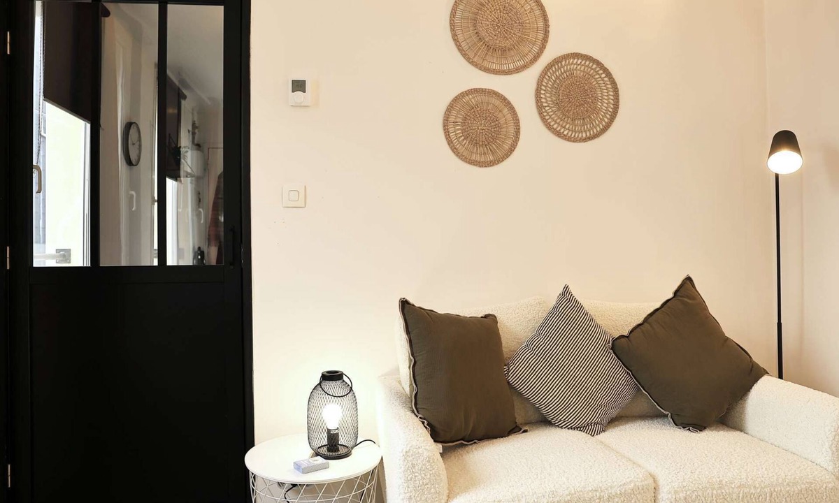 Saint-Martin-du-Littoral Apartment | Clair Val (near beach)