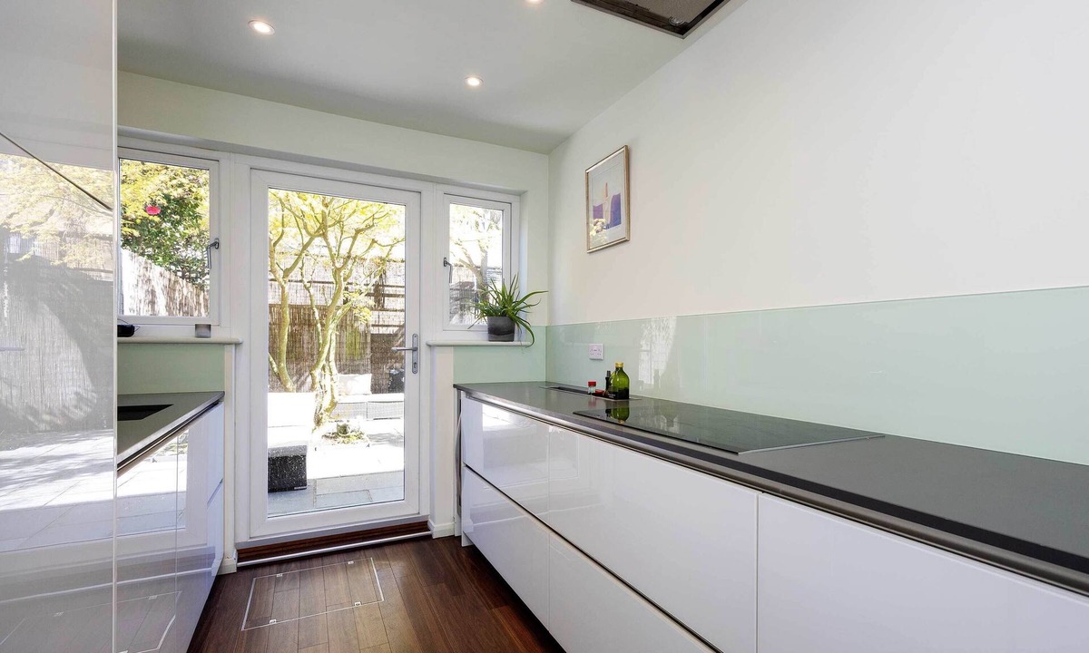 Balham House | Clapham Zen, by Veeve