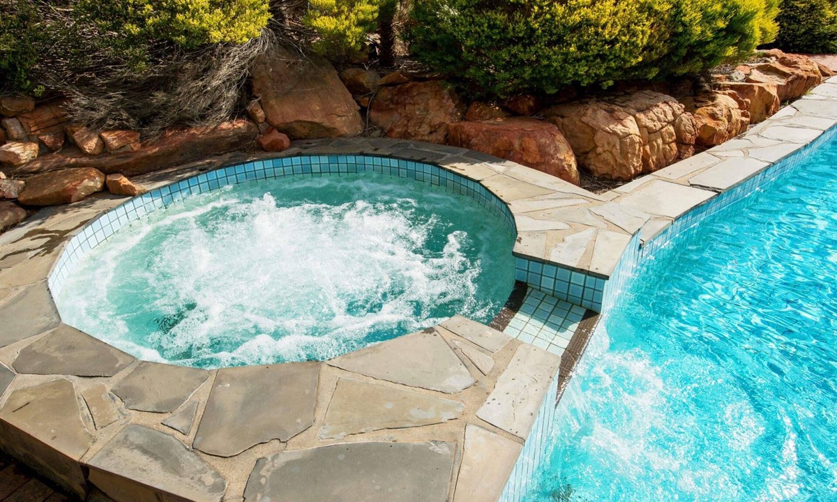 Clare Hotel | Clare Country Club