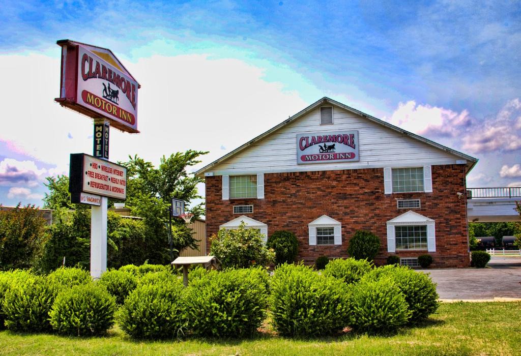 Claremore Hotel | Claremore Motor Inn