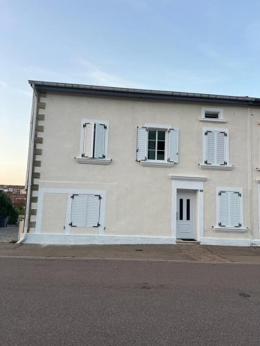 Longeville-les-Saint-Avold Apartment | CLAREN appart 57