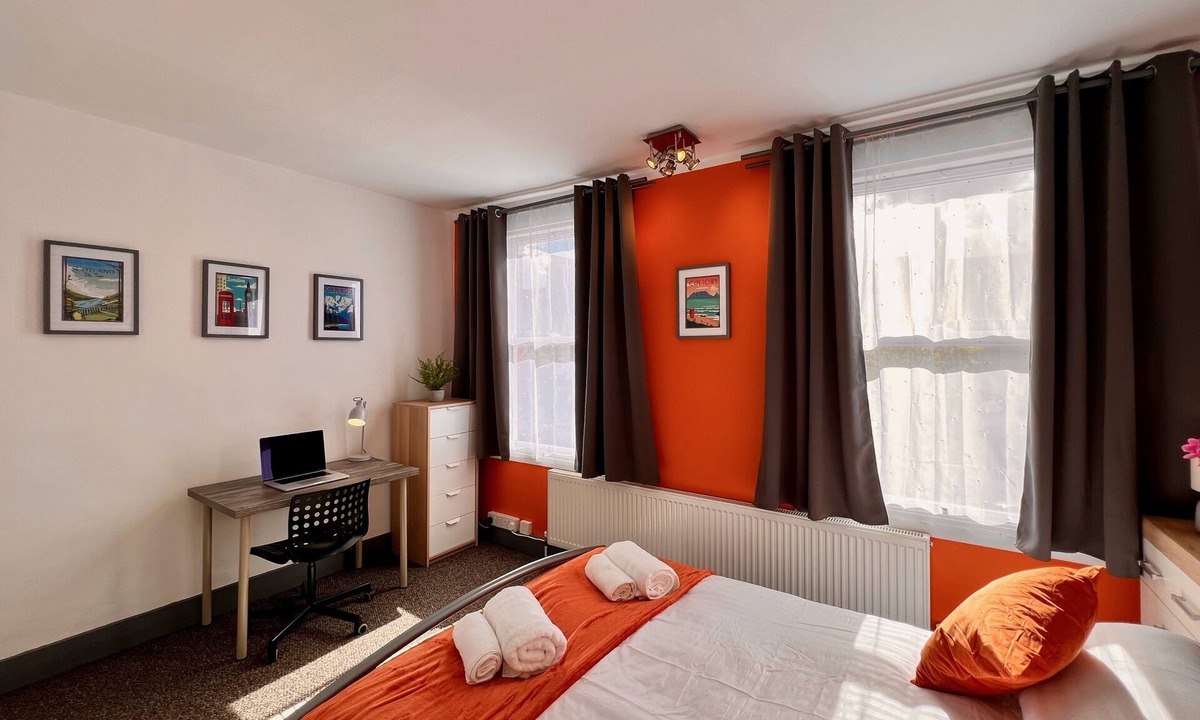 Higham Hill House | Clarence House MyShortLets