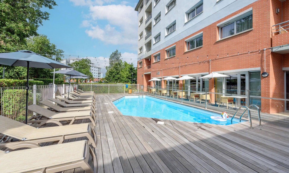 Saint - Martin - du - Touch Apartment | Clarion Aparthotel Toulouse Le Parc de l’Escale