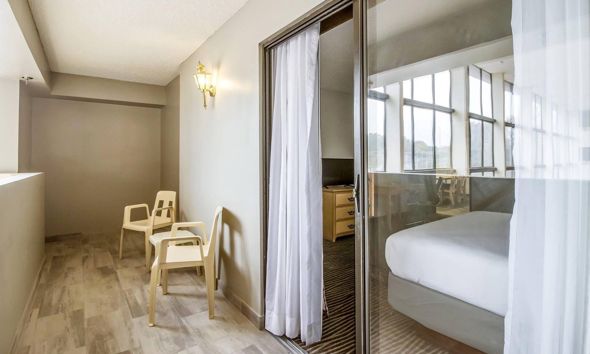 Jackson Hotel | Clarion Hotel Jackson Northwest