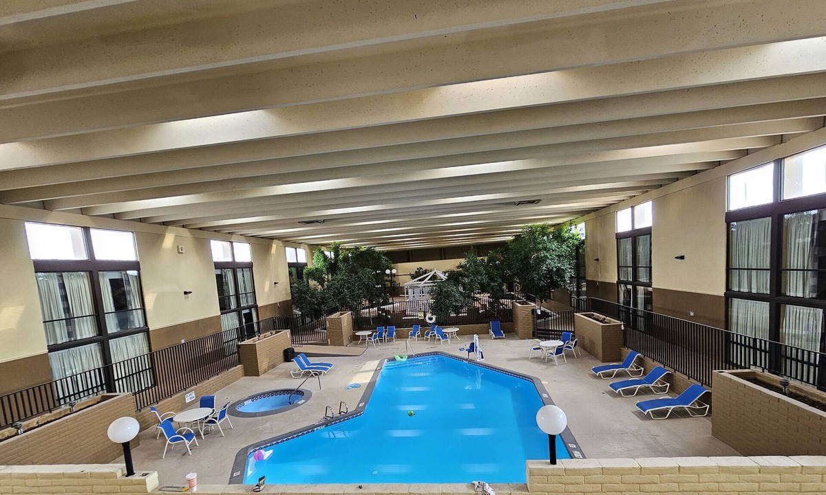 Roswell Hotel | Clarion Inn & Suites Roswell