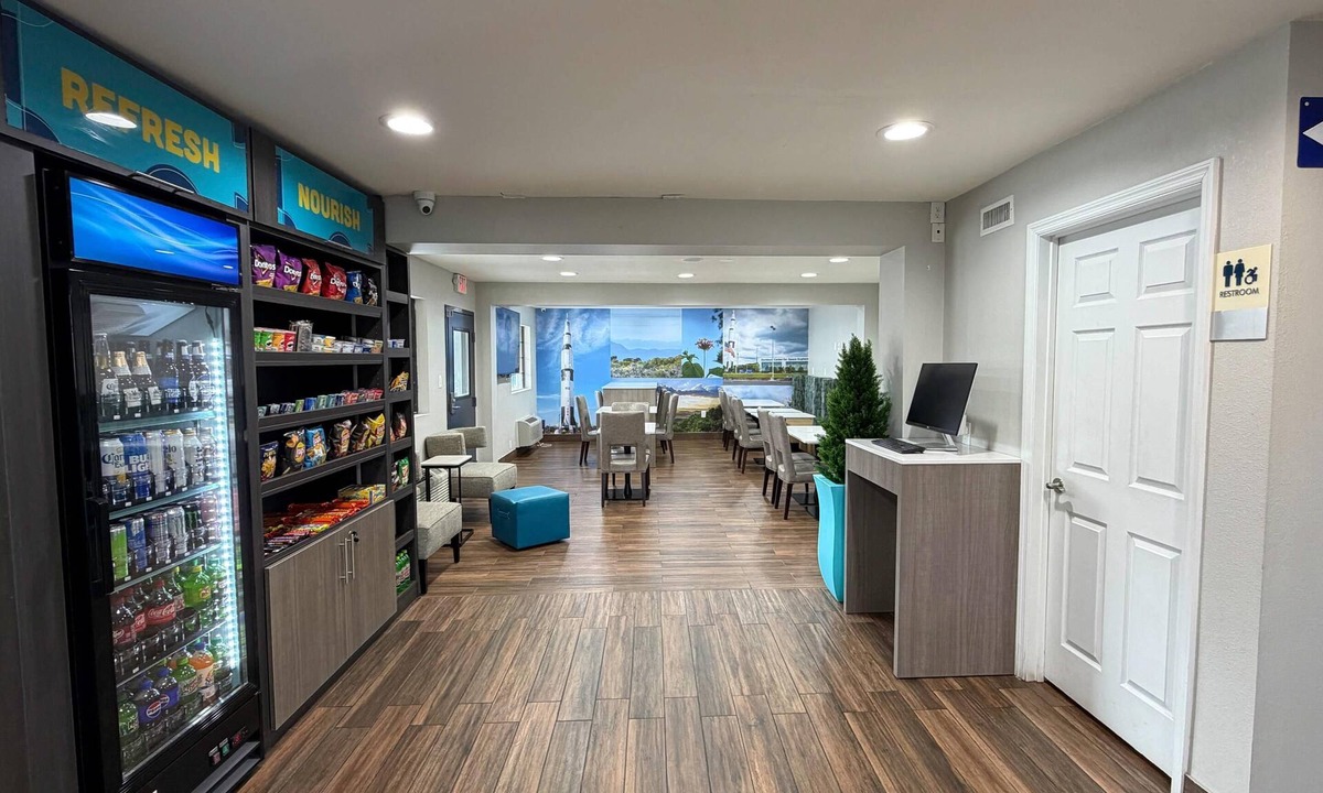 Athens Hotel | Clarion Pointe Athens I-65