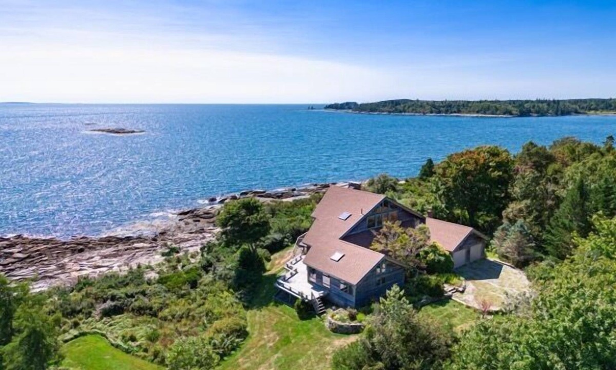 Tenants Harbor House | Clark Point Cottage, ocean access, panoramic views