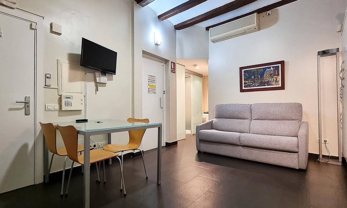 El Born Apartment | CLASSBEDROOM BORN BEACH 2