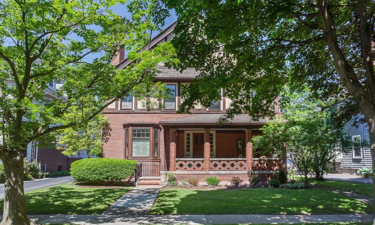 East Avenue Apartment | Classic 1910 Tudor Apartment