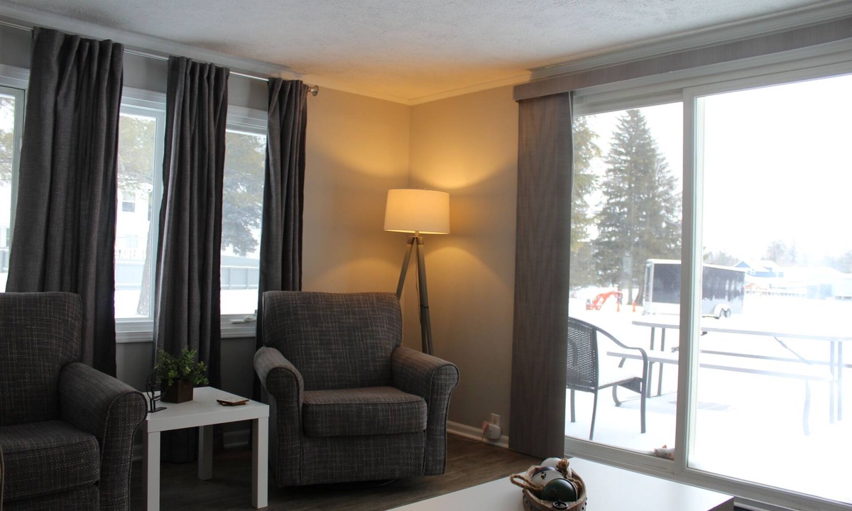Indian River Apartment | Classic 2BR Cabin | Peaceful & Relaxing Stay