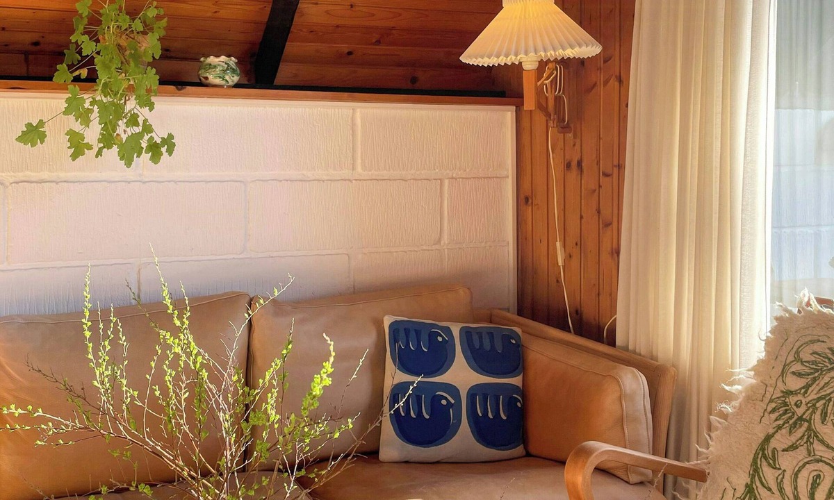 Skødshoved Strand House | Classic A-style summer house with a view on Mols