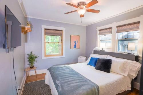 Hale House | Classic Denver bungalow steps from coffee, parks and restaurants