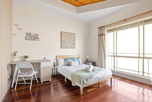 Bexley House | Classic Double Room - Prime Location in Bexley - Shared Bathroom