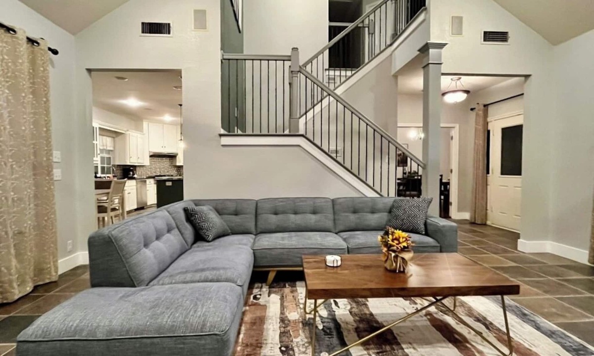 Van Alstyne Other | Classic farm charm with a touch of refinement