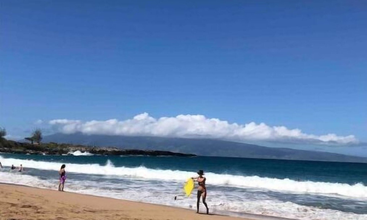 Kaanapali Cottage | CLASSIC HAWAIIAN COTTAGE