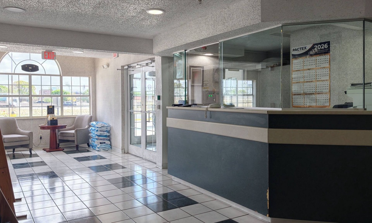 San Marcos Hotel | Classic Inn San Marcos, TX