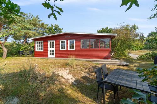 Boderne House | Classic Summer Cottage By A Fantastic Beach