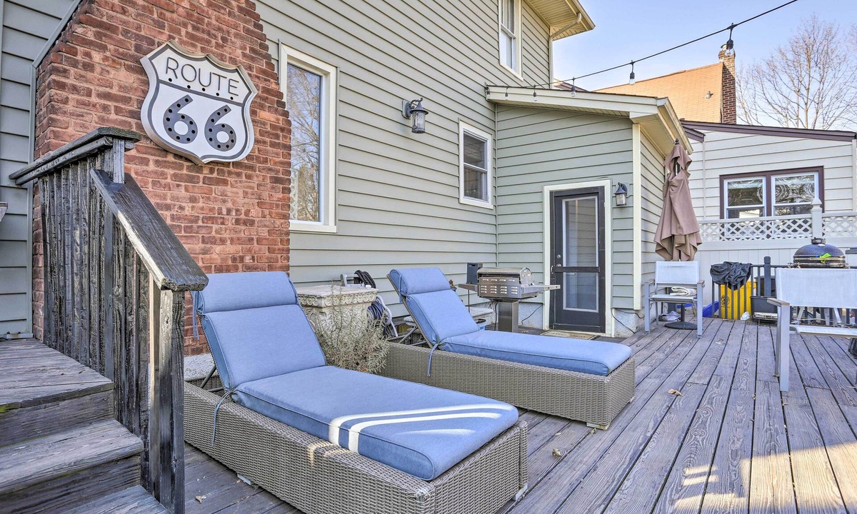 Teaneck House | Classic Teaneck Colonial Home with A Modern Touch