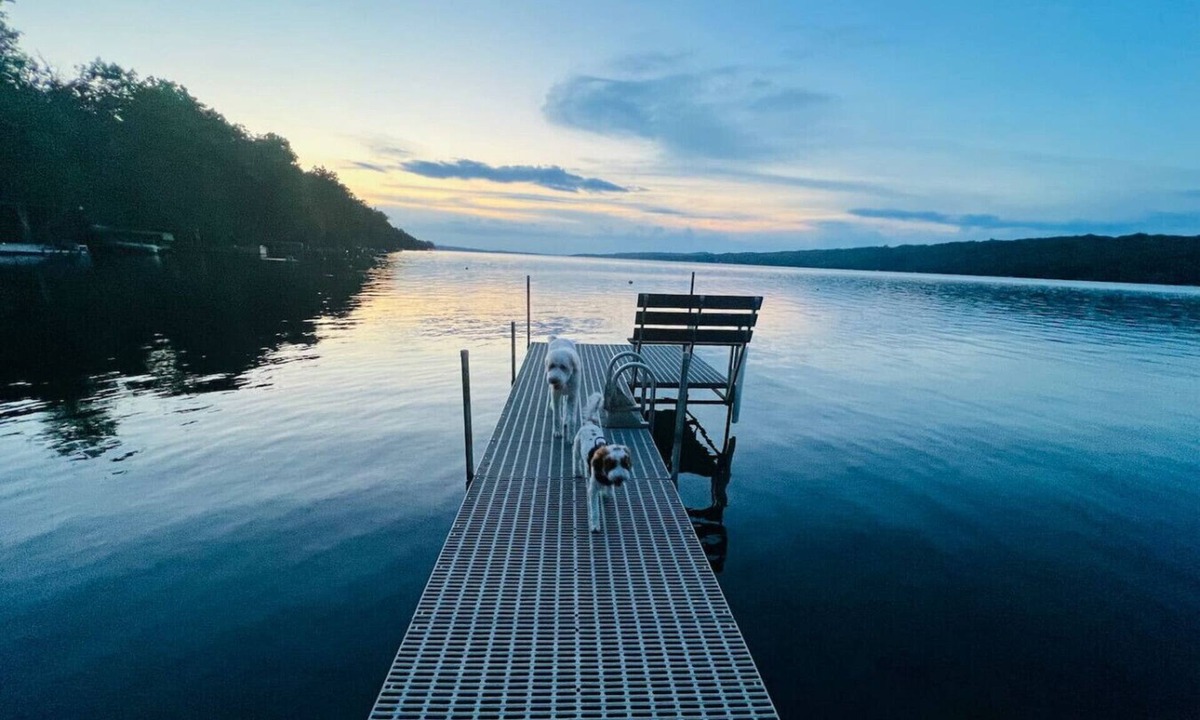 Moravia Cottage | Classmates Cottage on the Cove, Skaneateles Lake!
