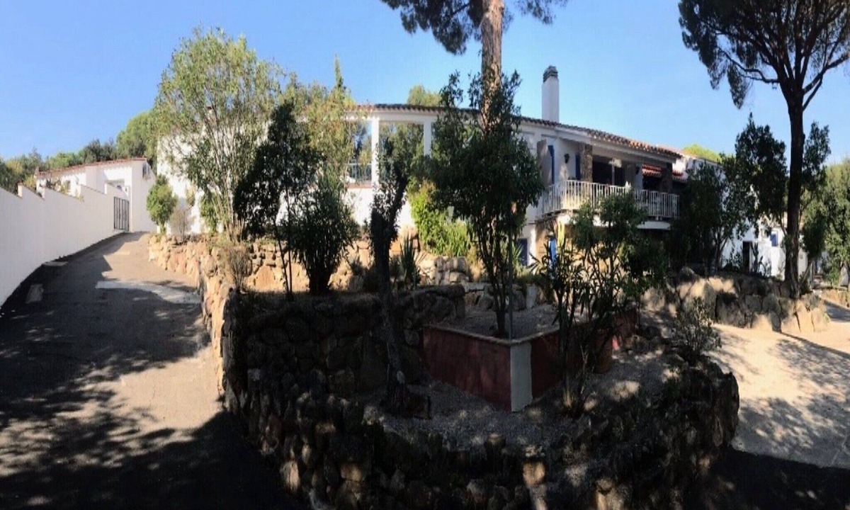 La Roca de Malvet House | Classy Holiday Home in Santa Cristina d'Aro