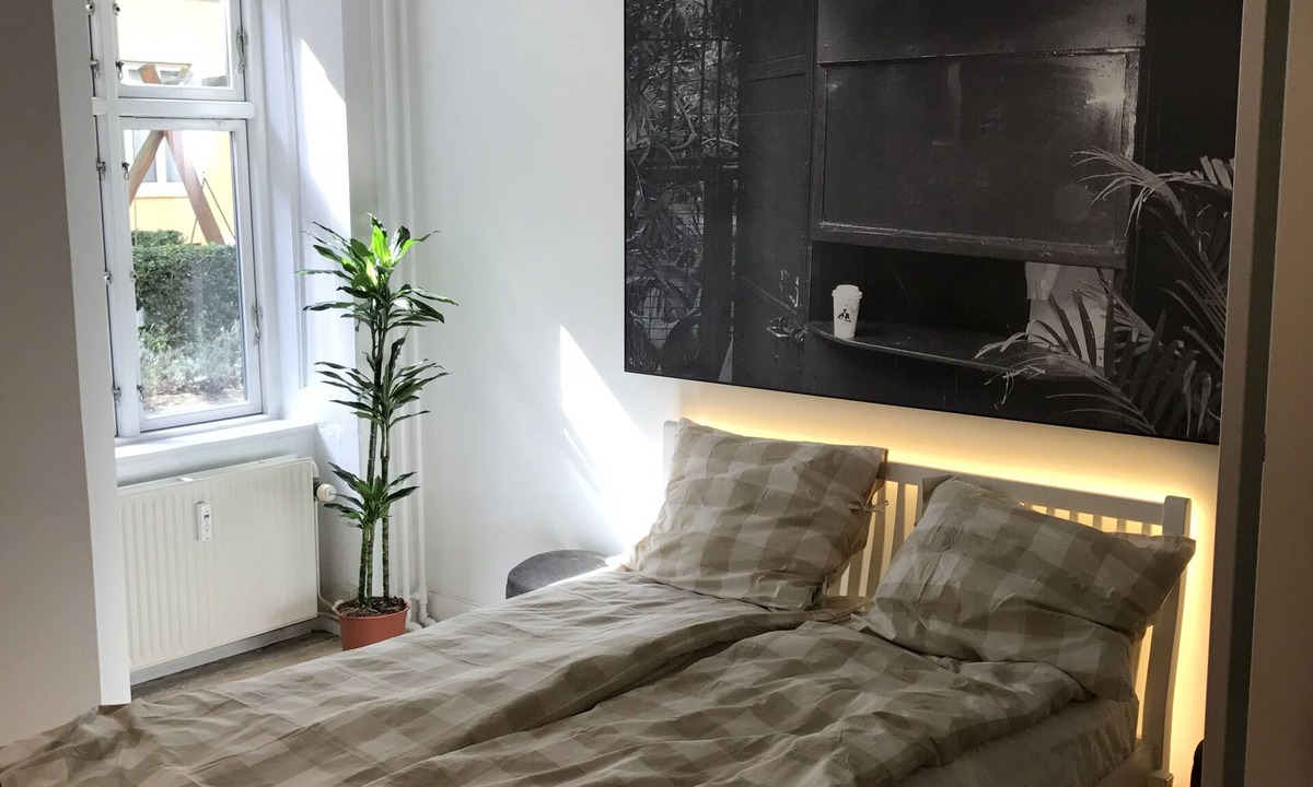 Osterbro Condo | Classy original Copenhagen apartment