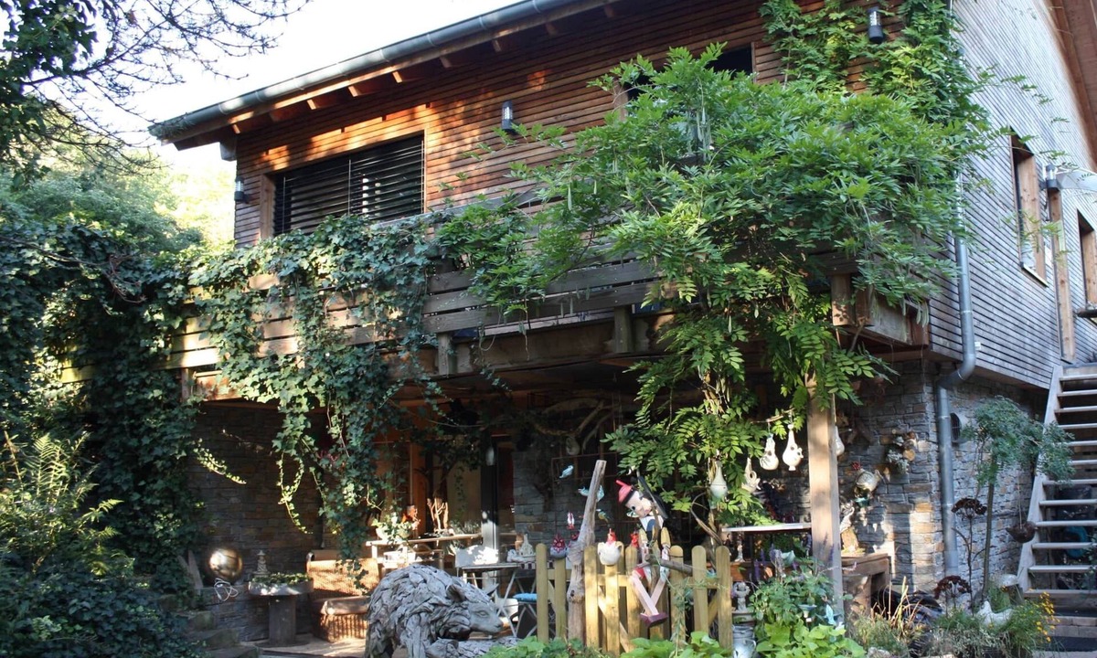 Bischoffsheim Apartment | Clay Cocoon