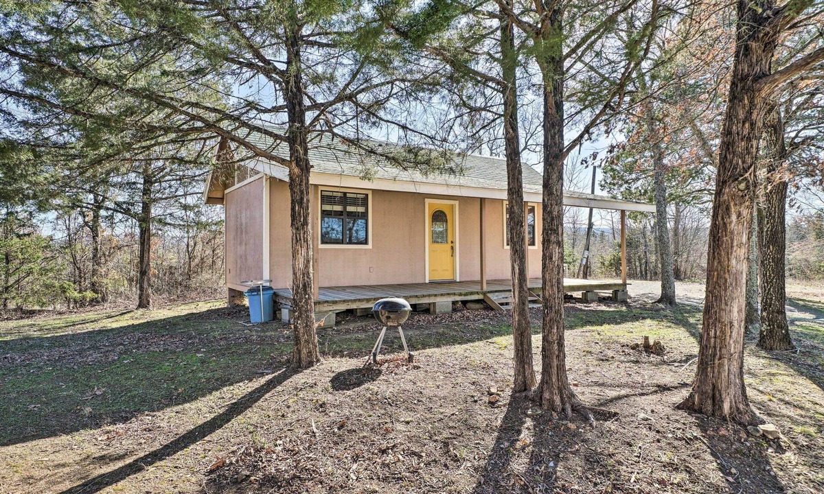 Clayton Cabin | Clayton Cabin Rental Near Sardis Lake!