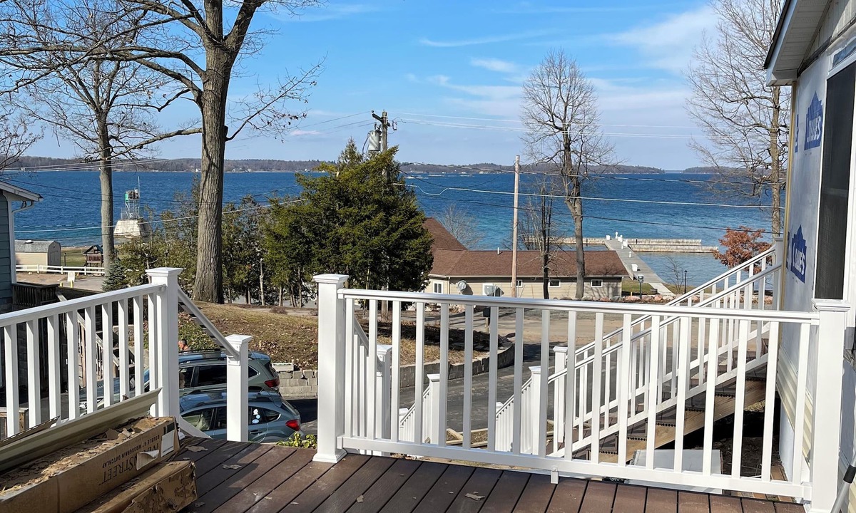 Clayton Cottage | Claytons Riverview Hideaway