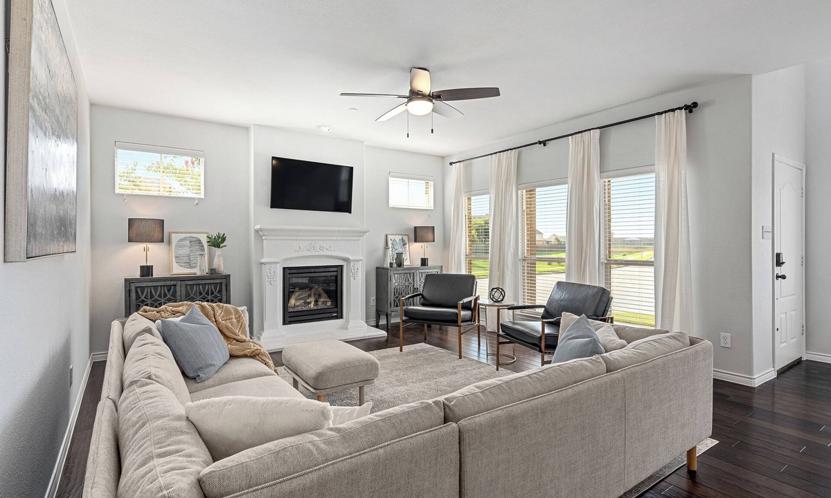 Northwest Carrollton House | Clean and Bright Home in an Excellent Location