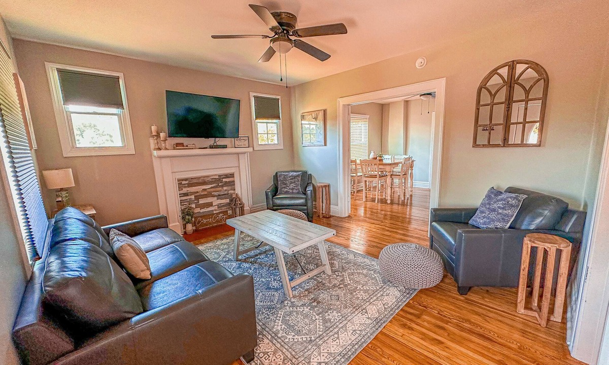 Fieldale House | Clean, Modern Cottage near Martinsville!