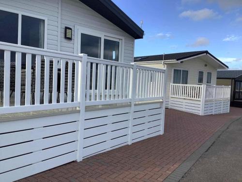 Lossiemouth House | Clearwater Lodge