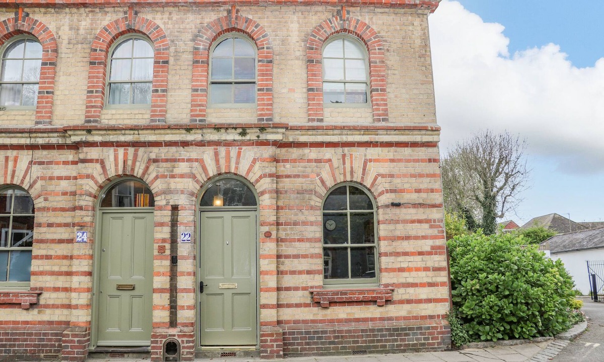 Lewes Cottage | Cliffe Cottage