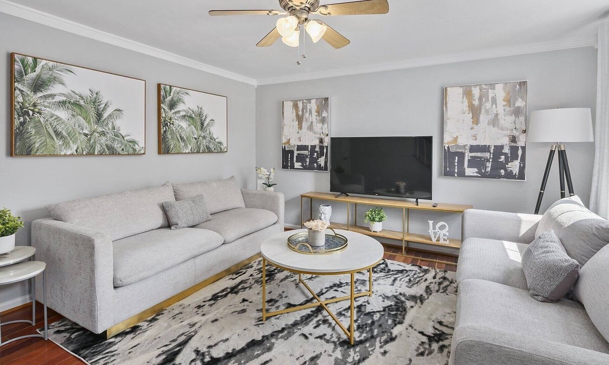 Countryside House | ClintonHills: Work-Friendly, Private Patio, Near DC