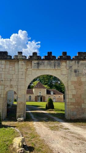 Nouans-les-Fontaines Bed & Breakfast | Cloffy et son Domaine