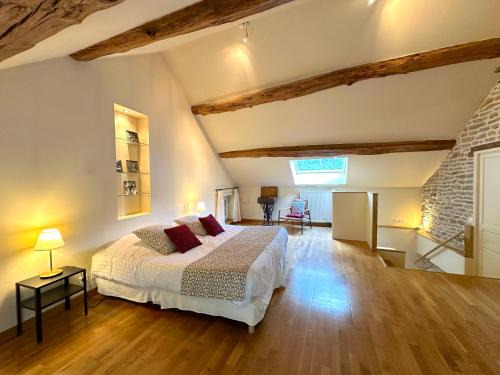 Montoillot House | Clos de Fougères - Duplex Les Fleurières