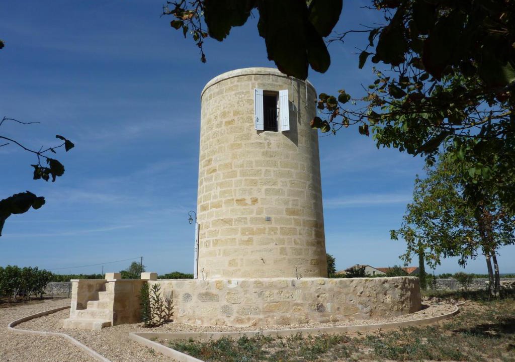 Saint-Emilion House | Clos Moulin Du Cadet
