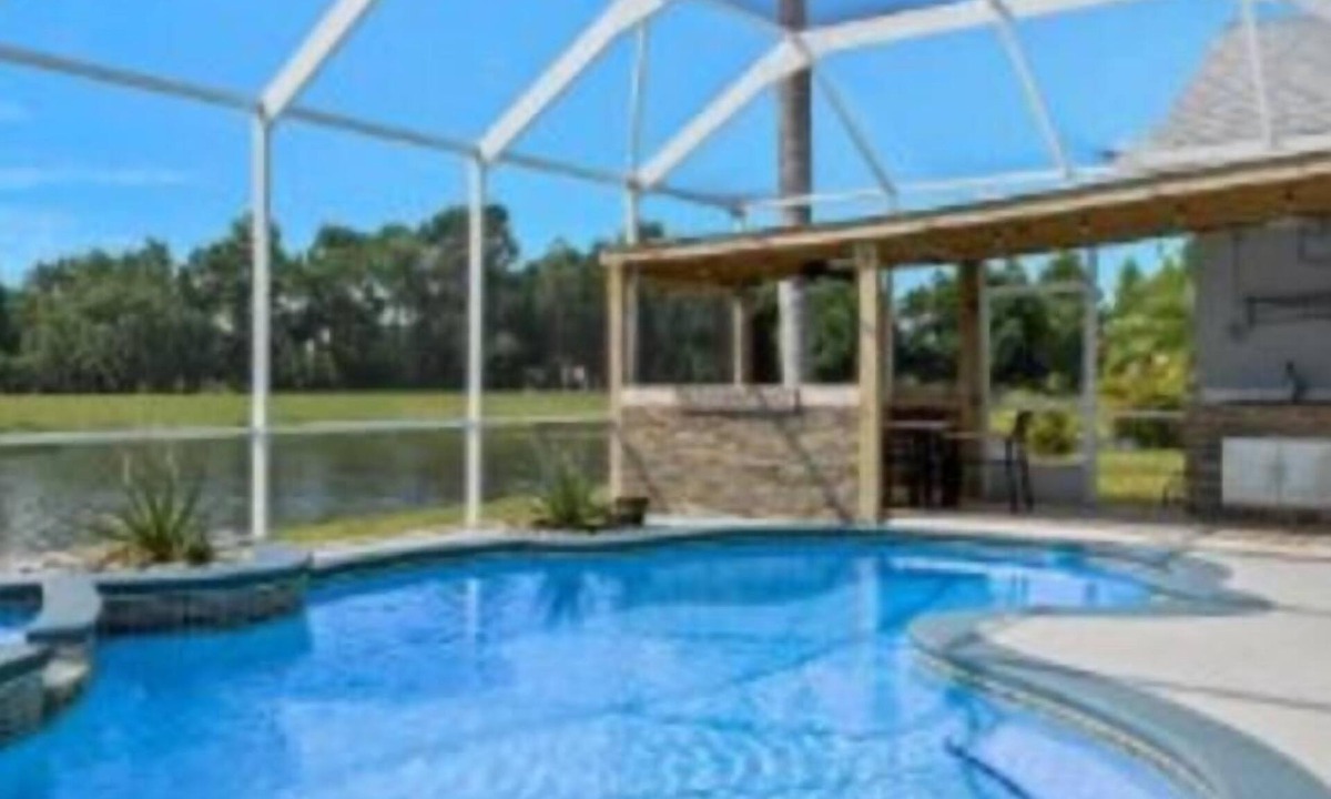 Ridgewood Lakes House | Close 2 Disney I Pool I Golf & Waterfront I For 10