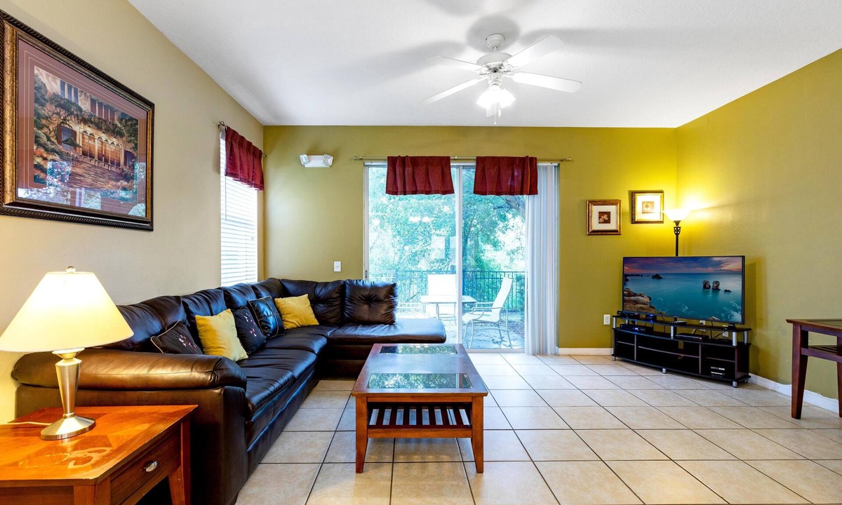 West Kissimmee House | Close to Disney 3 bdrm 2.5 bath- Unit24 Crestwynd