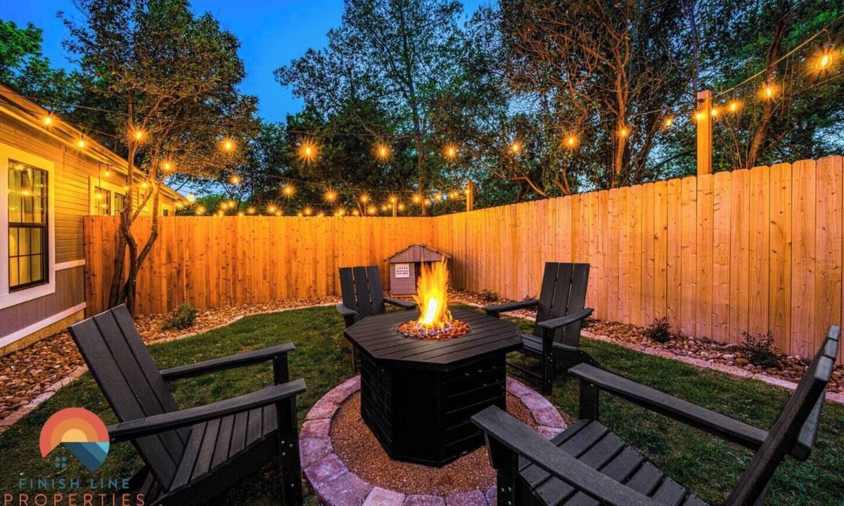 Kerrville Apartment | Close to Downtown! Beautiful Kitchen, 2bd, 1bath - dog friendly