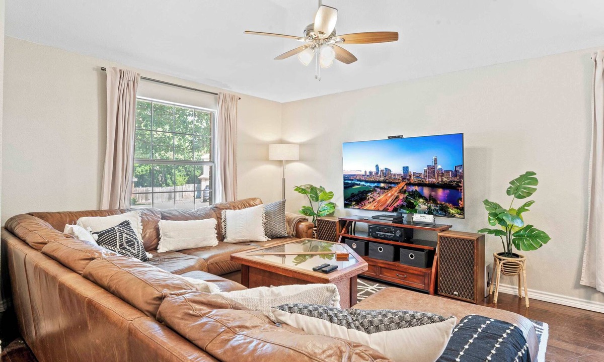 Round Rock House | Close to Kalahari | King Beds | Fast WiFi | 3BR