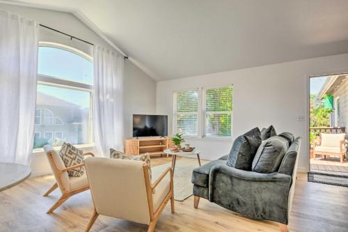 Grants Pass Apartment | Close to Parks & Brews: Sunny Grants Pass Apt!