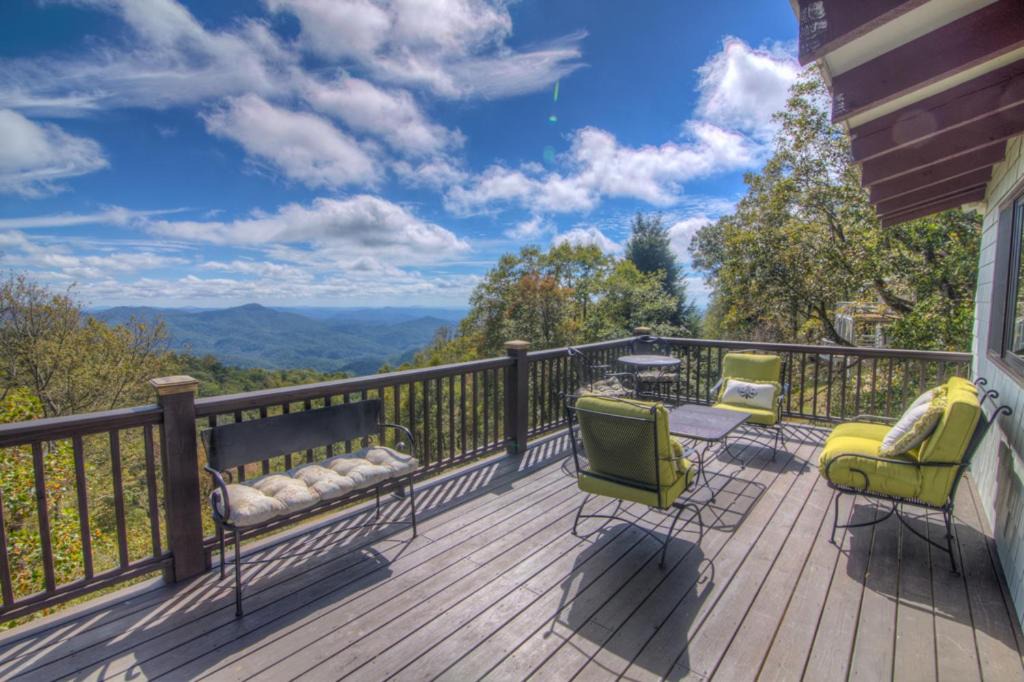 Blowing Rock House | Cloud Forest Lane