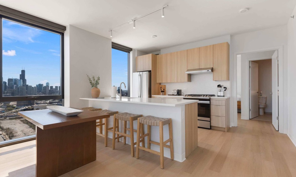 River North Apartment | Cloud9|6 apartments @Licoln Park|The Willow