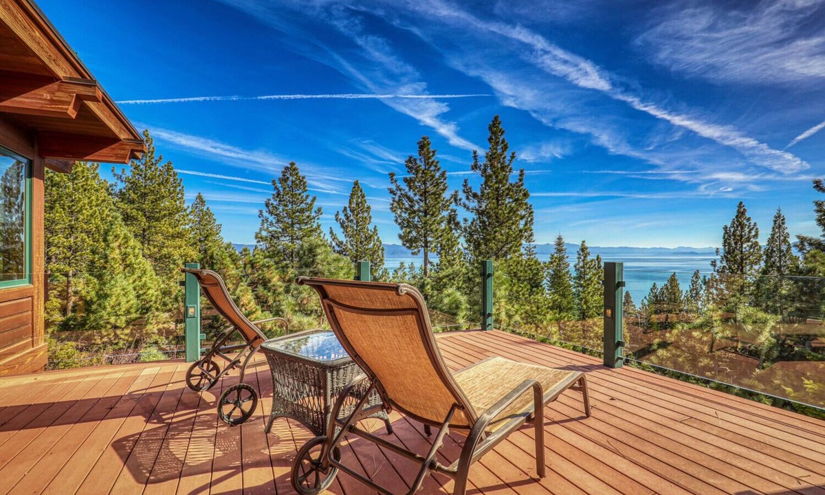 Lake Forest House | Clouds Rest Dollar Point Luxury 6 BR - Lake Views - Hot Tub & Game Room