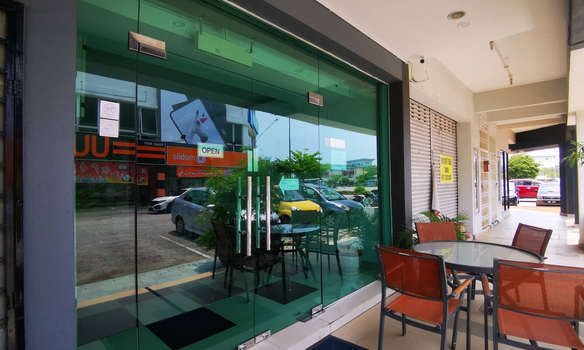 Kampung Bahasa Kapor Hotel | Clover Hotel Port Dickson