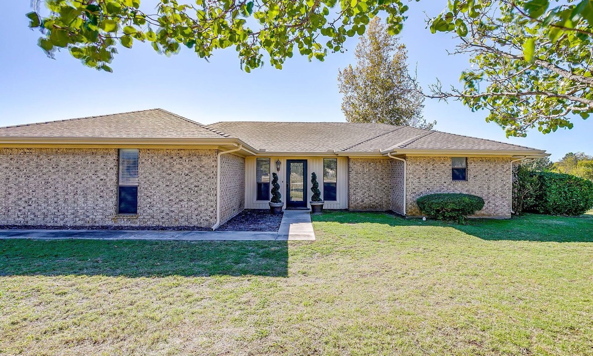 Decatur House | Clover House, Pool, Game Room