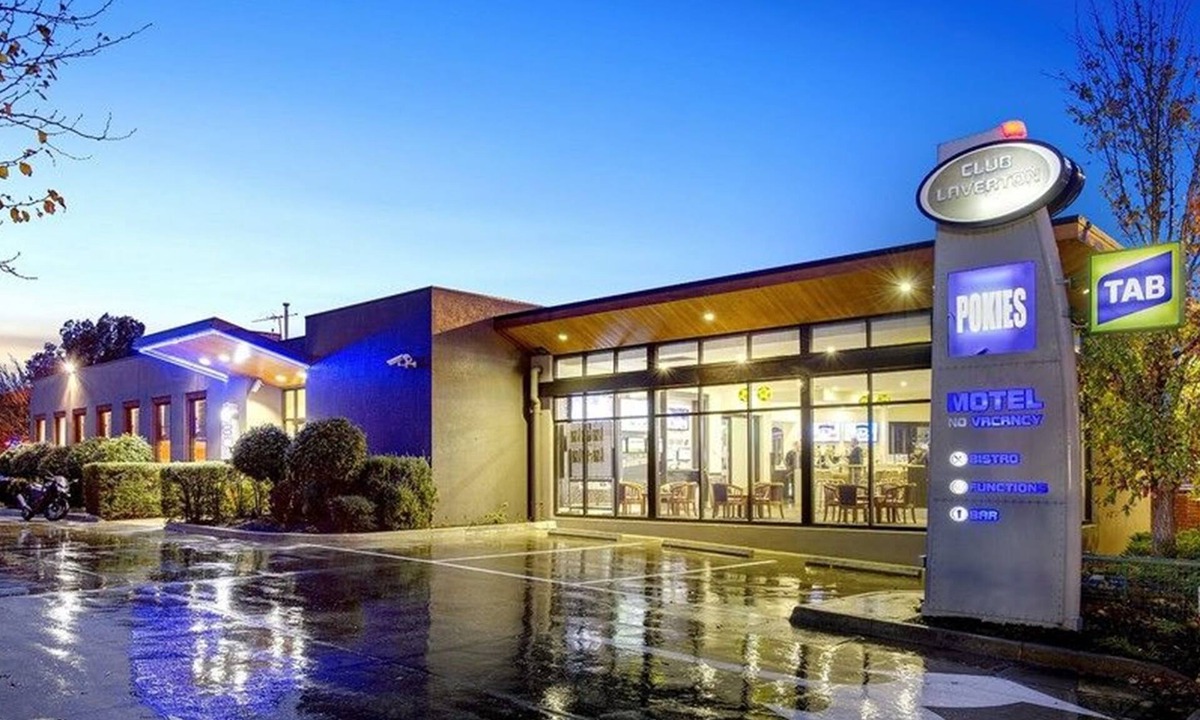 Laverton Hotel | Club Laverton Motel