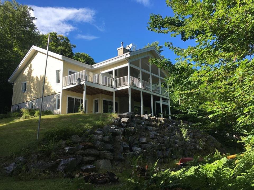 Lac-aux-Sables Ski Chalet | Club Loisirs Nautiques Quebec